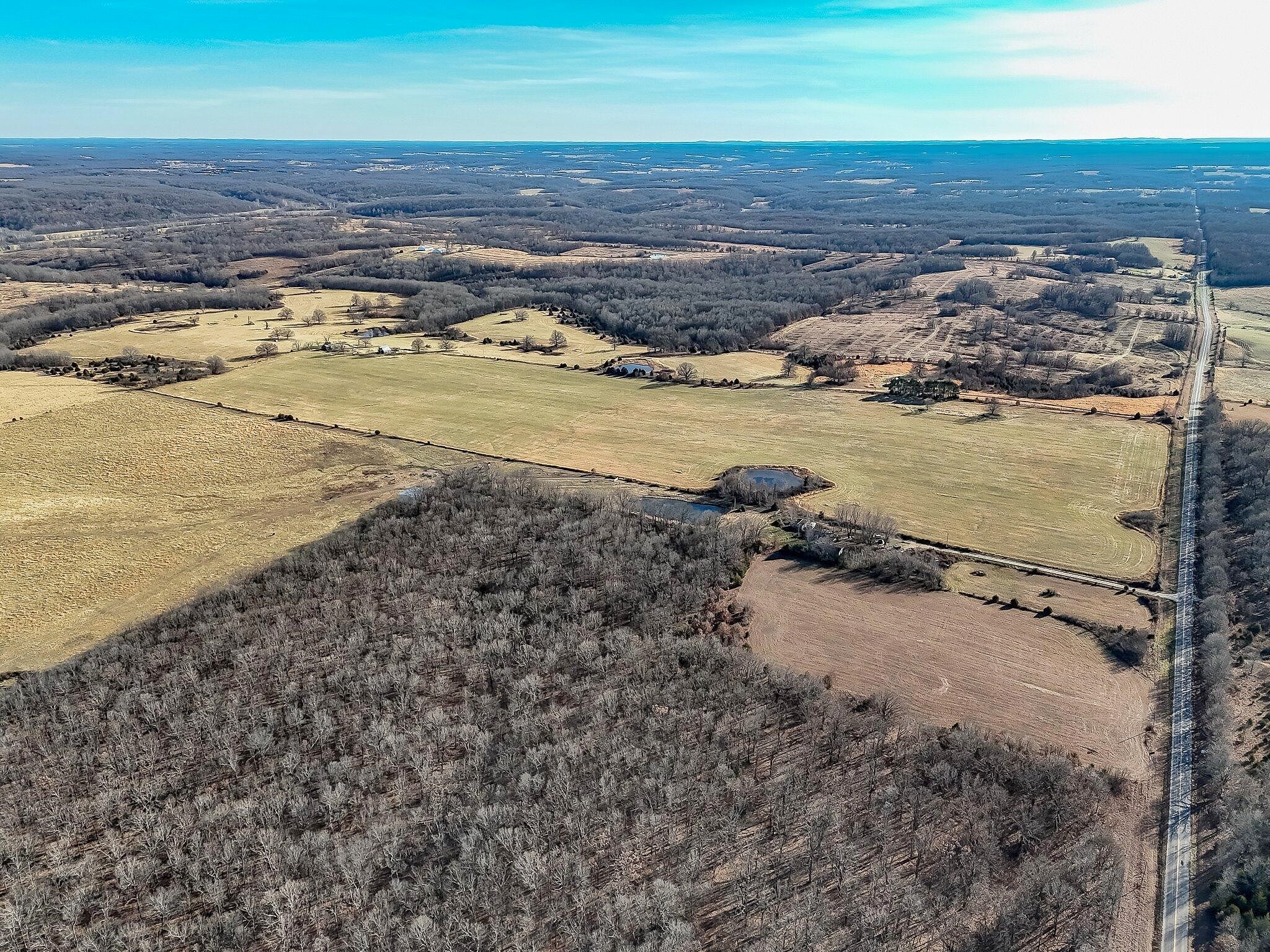 10526 Hwy Dd  