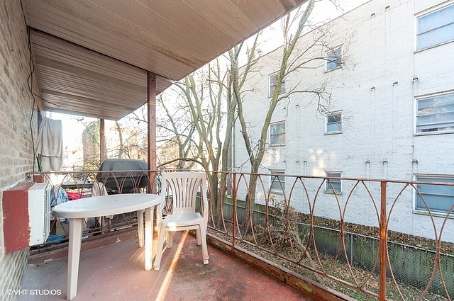 7420 N Winchester Ave  