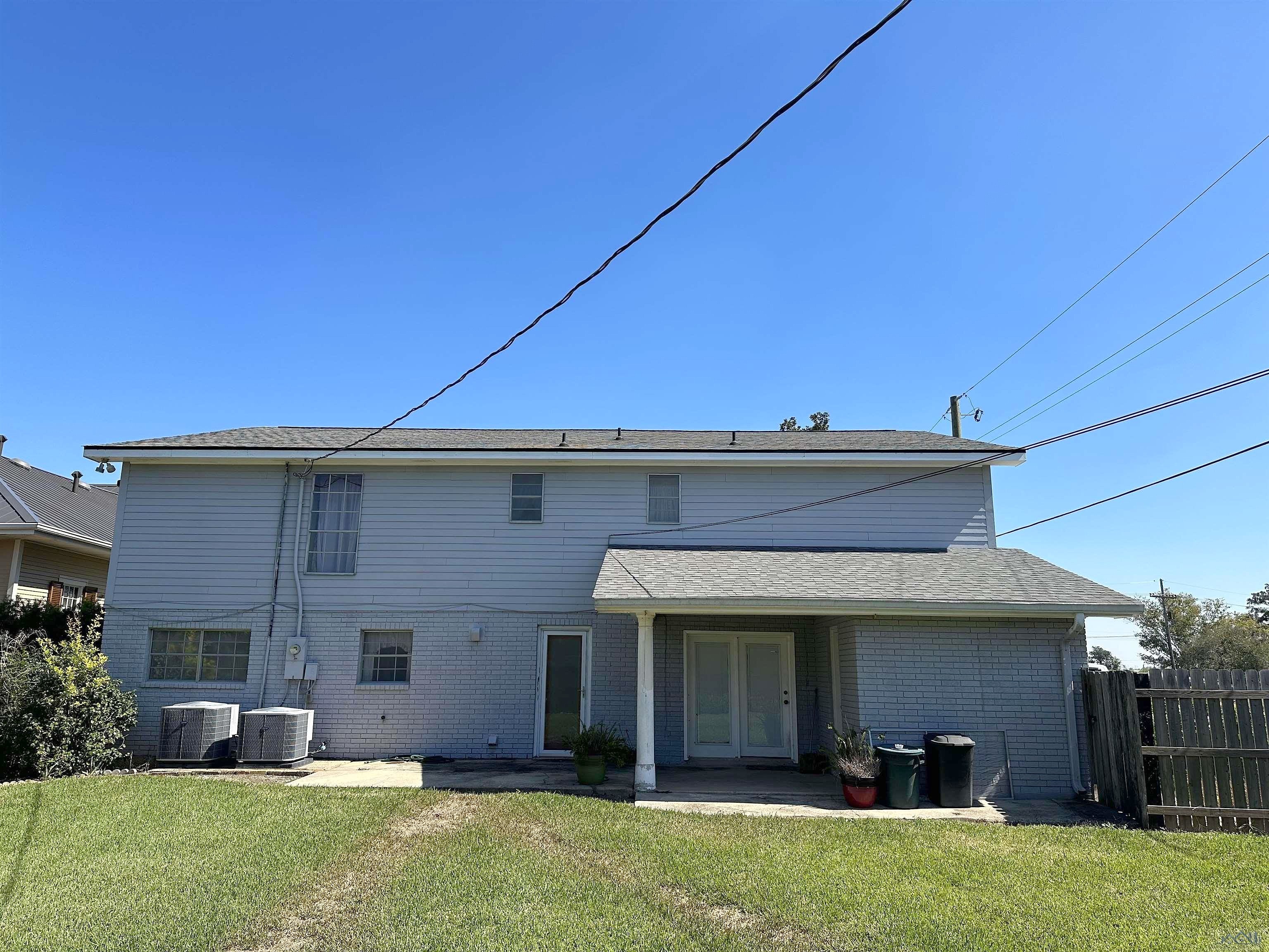 14072 W Main St  