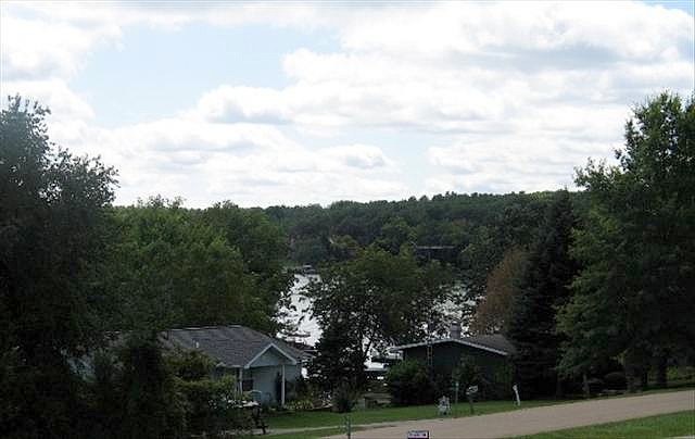 4-172 BEACHCOMBER LN  