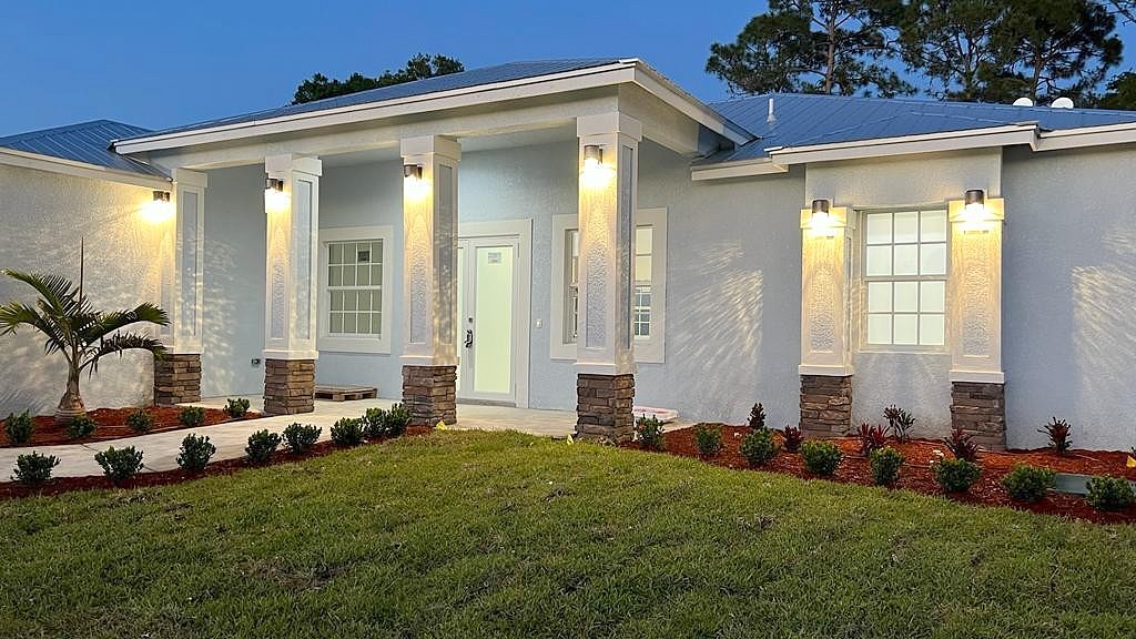 1086 Sw Fisherman Ave  