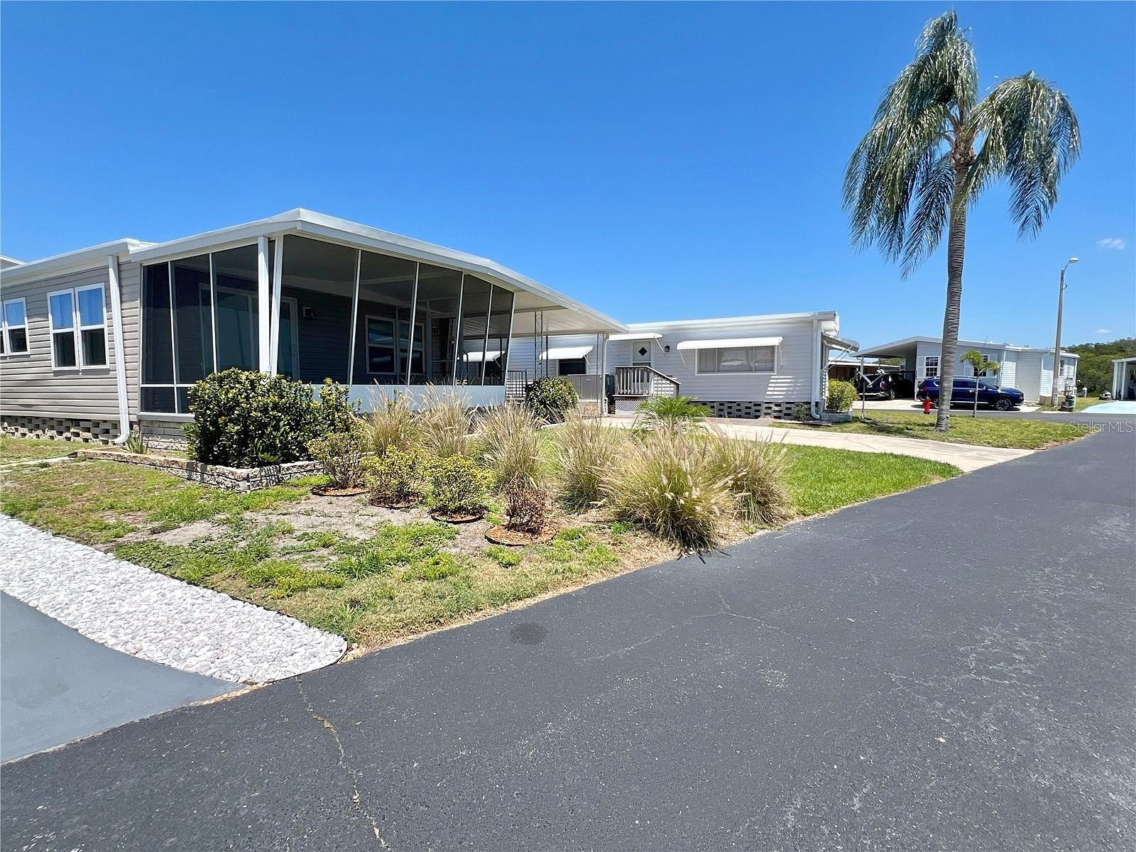 675 MOUNT KEY AVE NE Unit 623  