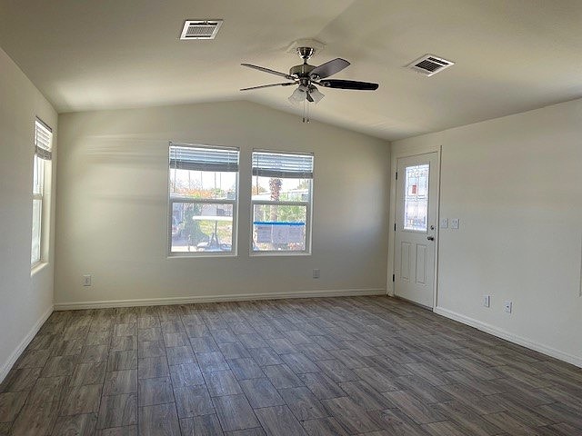 2050 W Dunlap Ave Unit C093  