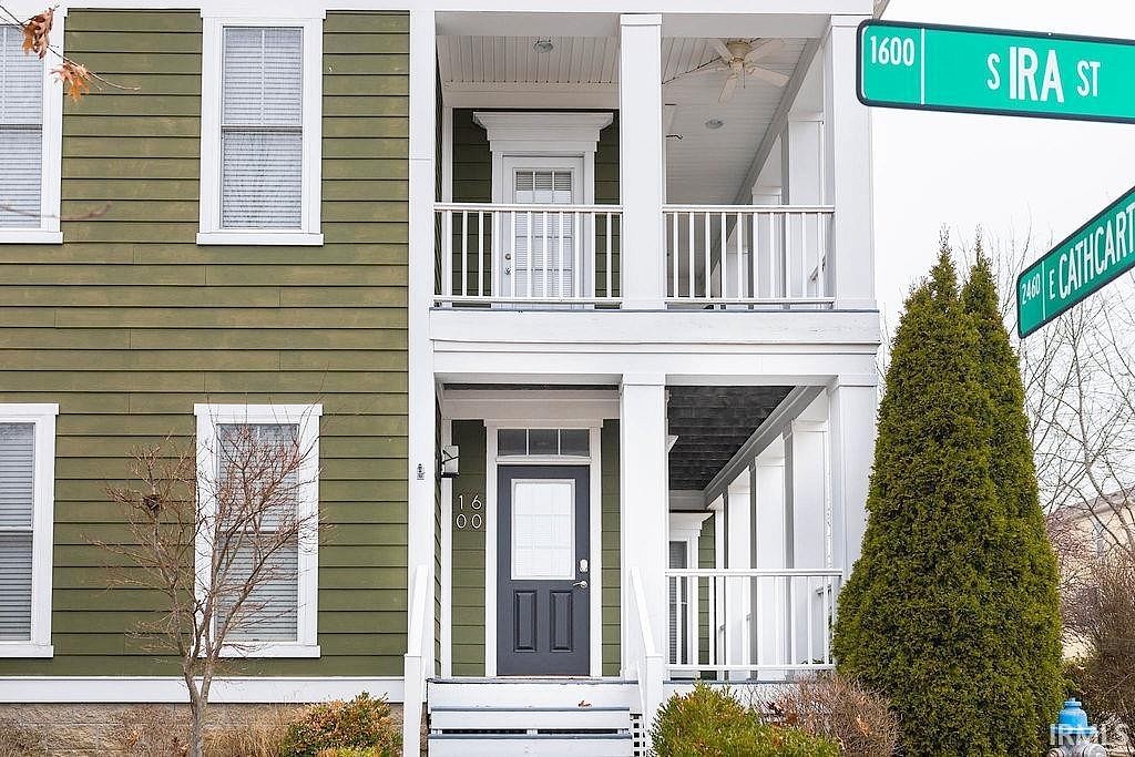 1600 S IRA ST  