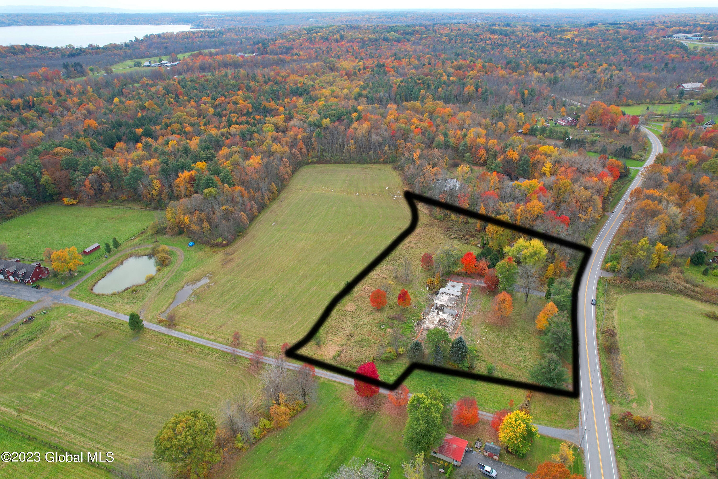 2130 Rowley Rd  