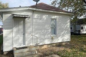 304 E Un St  