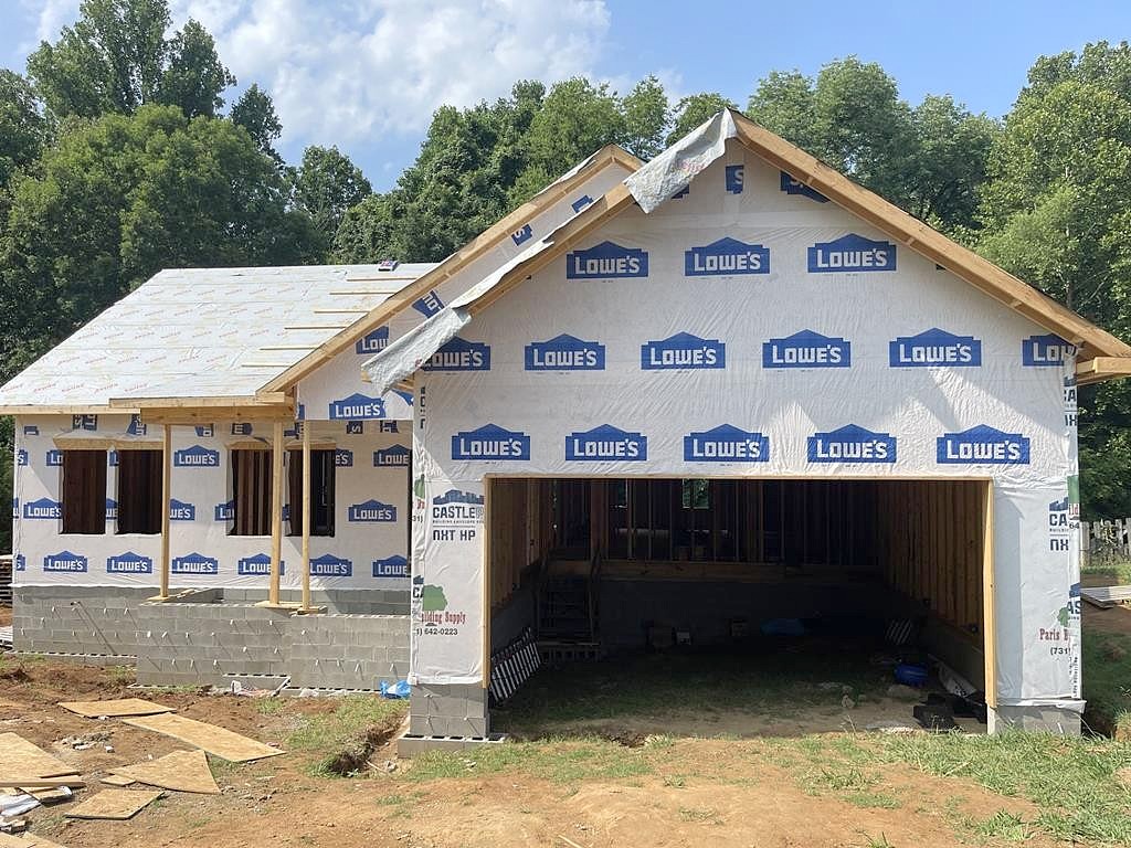 103 Lab Dr  