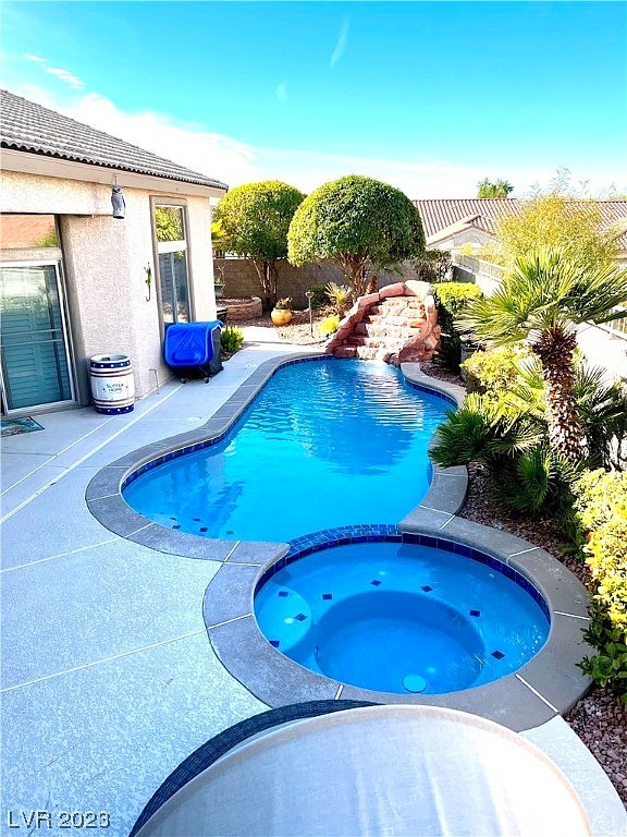 1329 Autumn Wind Way