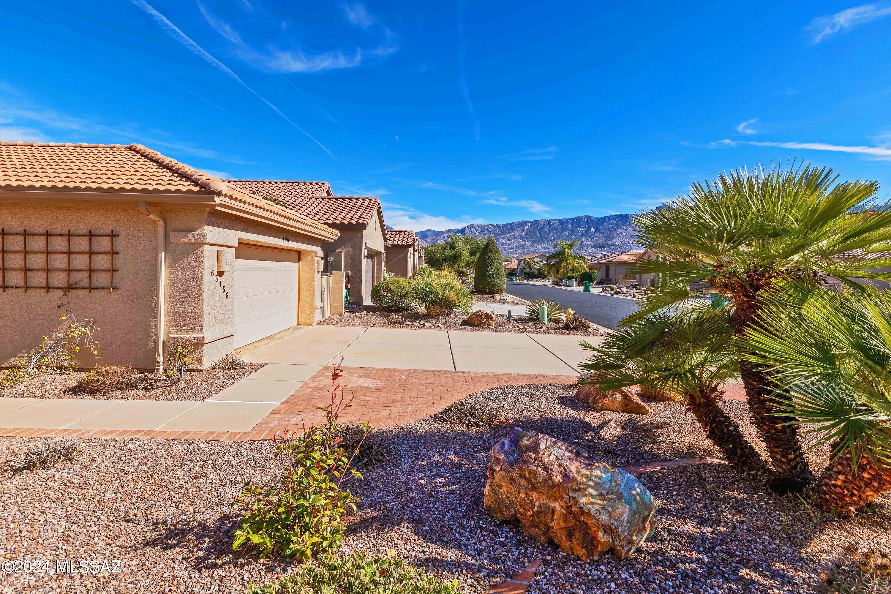 63156 E Flower Rdg Dr  