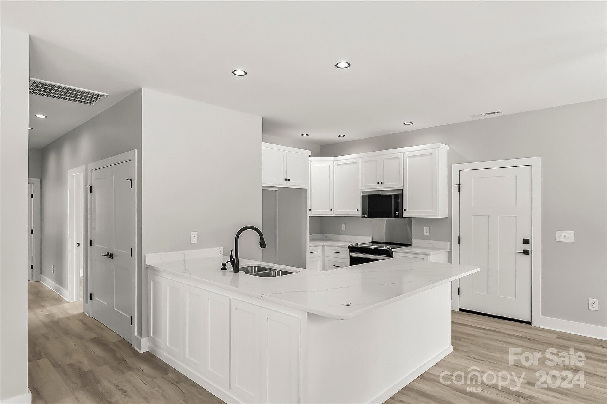 2949 FRANK WHISNANT RD