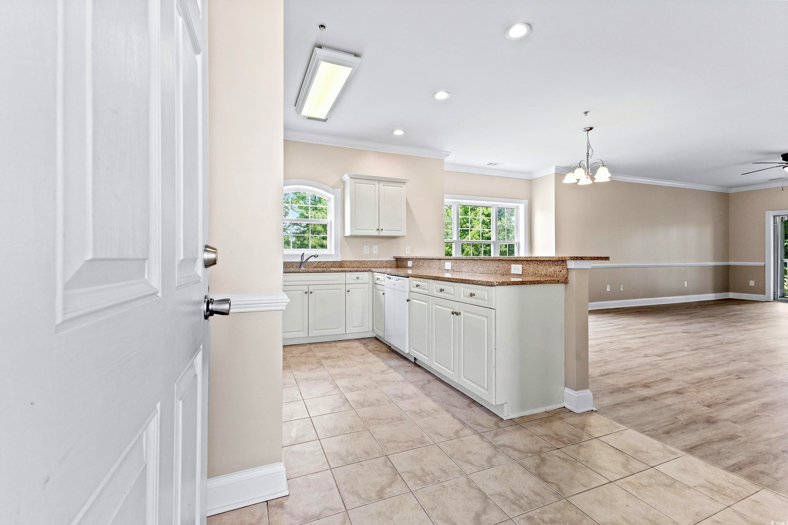 109 S Shore Blvd Unit 201  