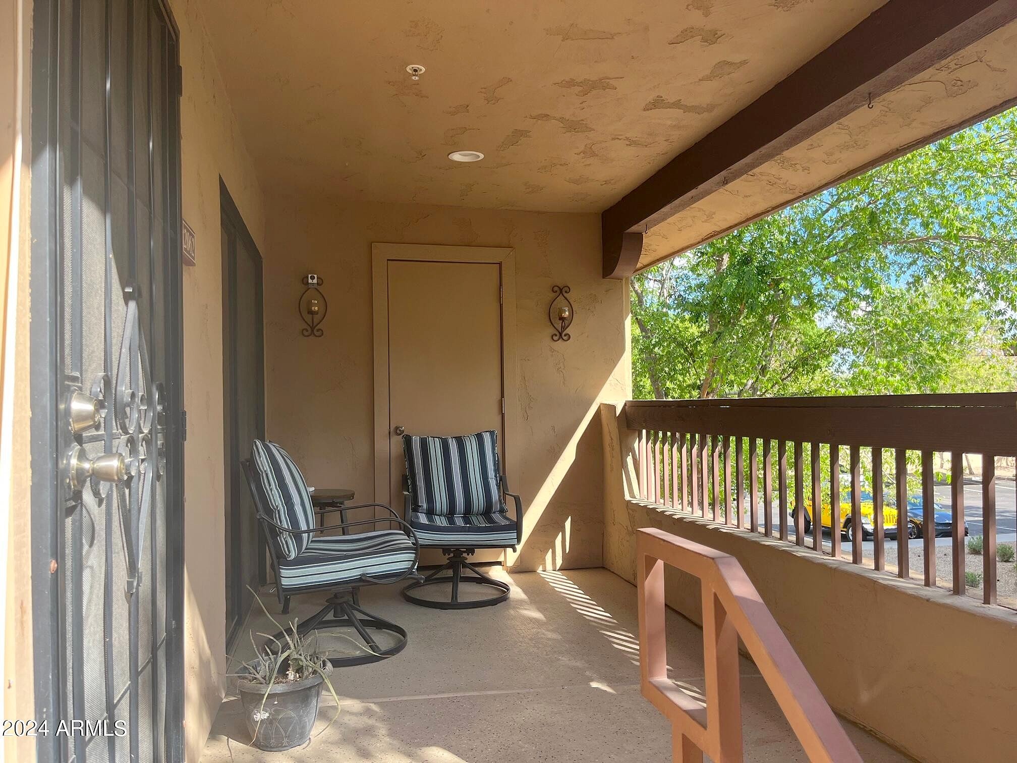 1351 N Pleasant Dr Unit 2062  