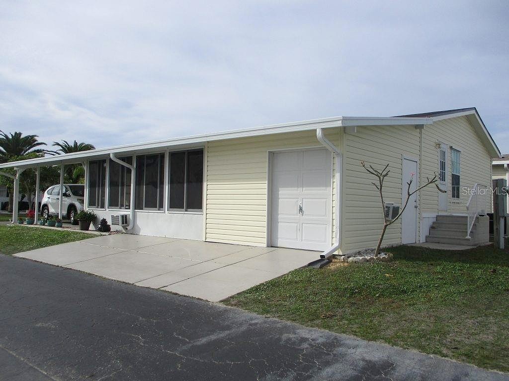 1000 KINGS HWY Unit 17  