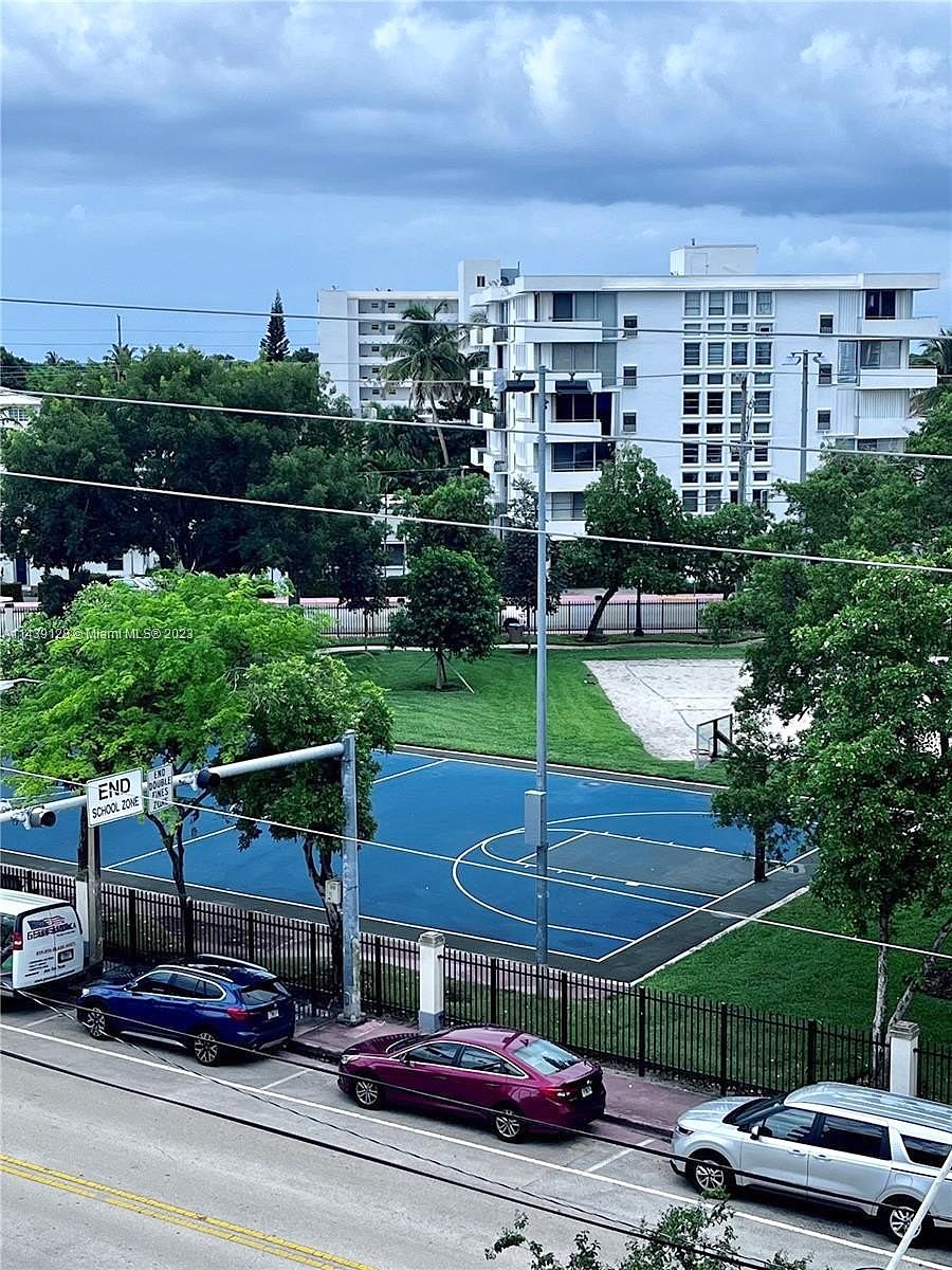 8024 TATUM WATERWAY DR  