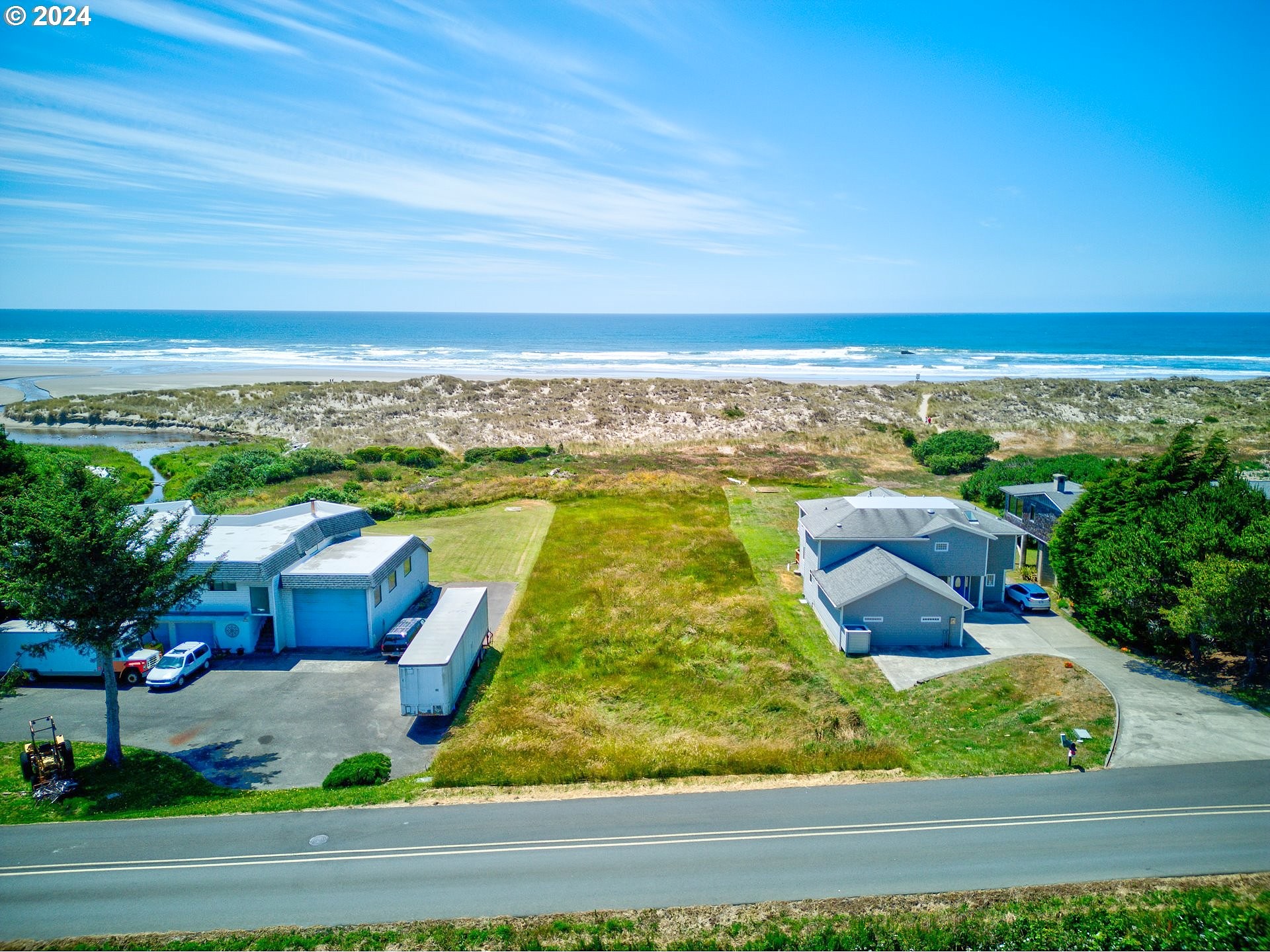 3446 BEACH LOOP DR SW  