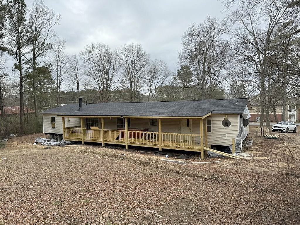 105 Horizon Hills Rd SE  