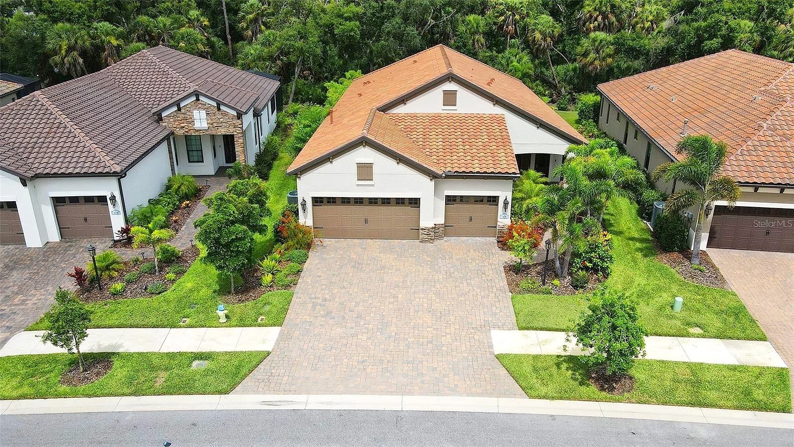 13045 STEINHATCHEE Loop  