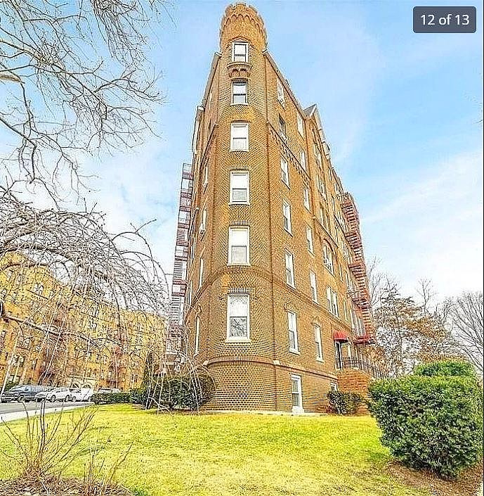 8355 LEFFERTS BLVD Unit 4C  