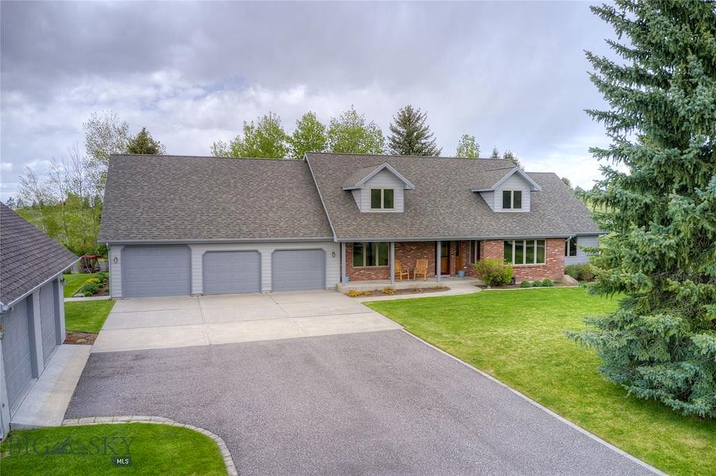 2915 BRANDING IRON RD