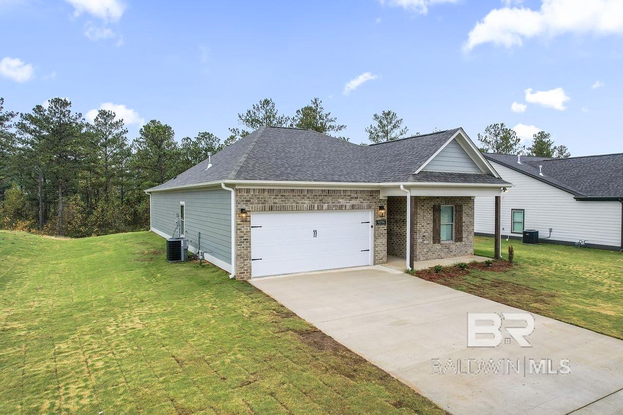 19620 Amberley Rd  