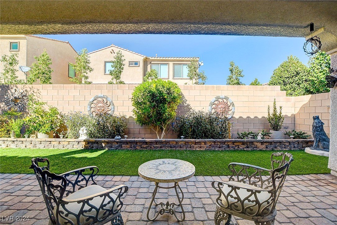 9730 Ponderosa Skye Ct