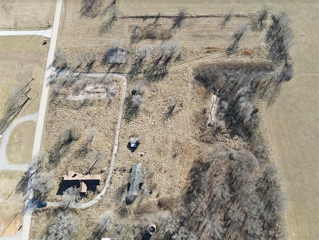 7376 SW LEE HARRIS RD