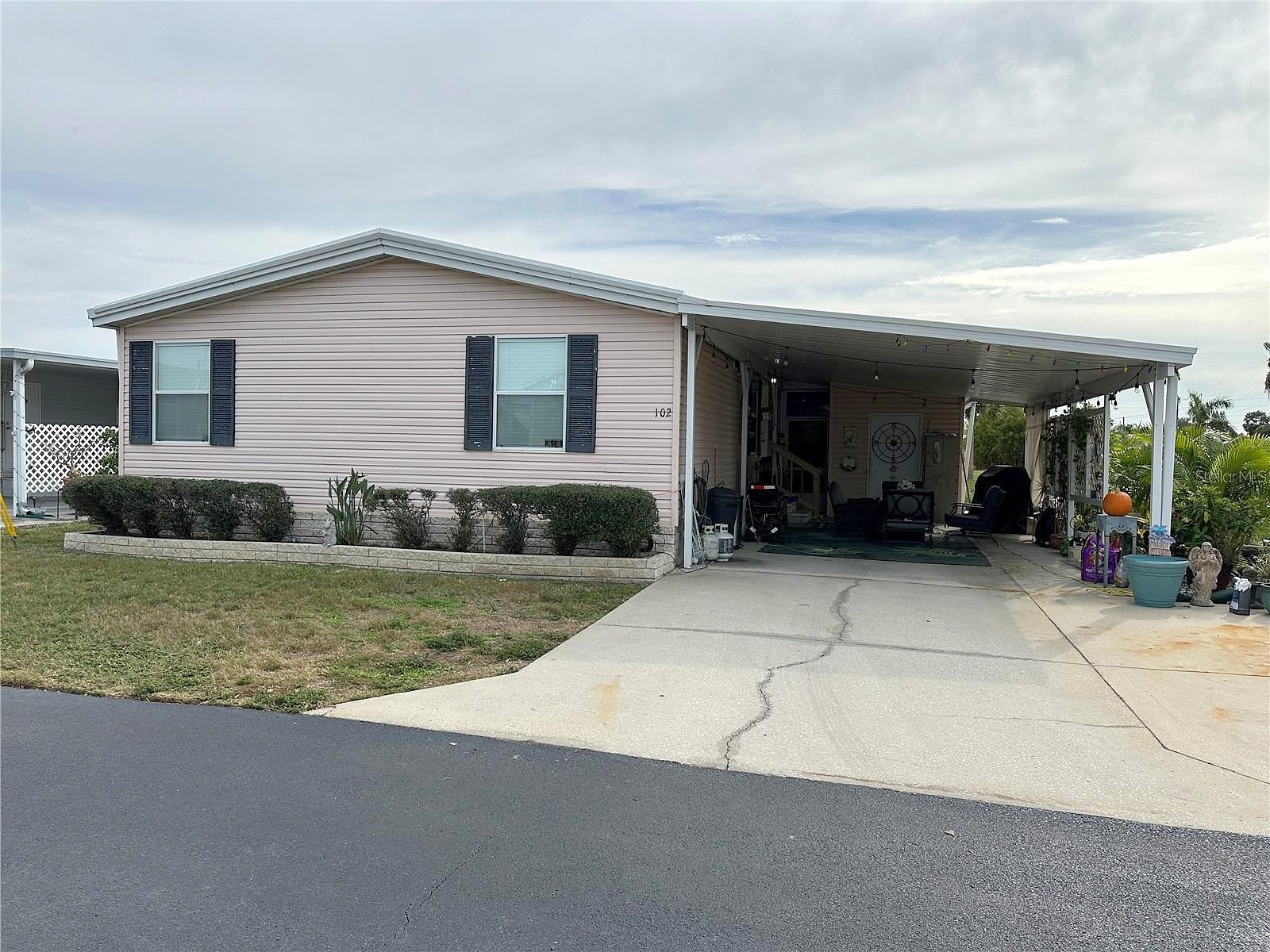 102 Americana Ct NE Unit 206  