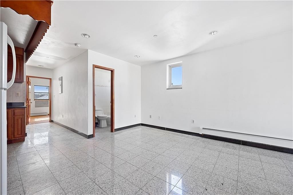 162 AVENUE O Unit 3B  