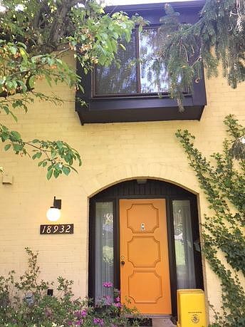 18932 MONTGOMERY Vlg AVE