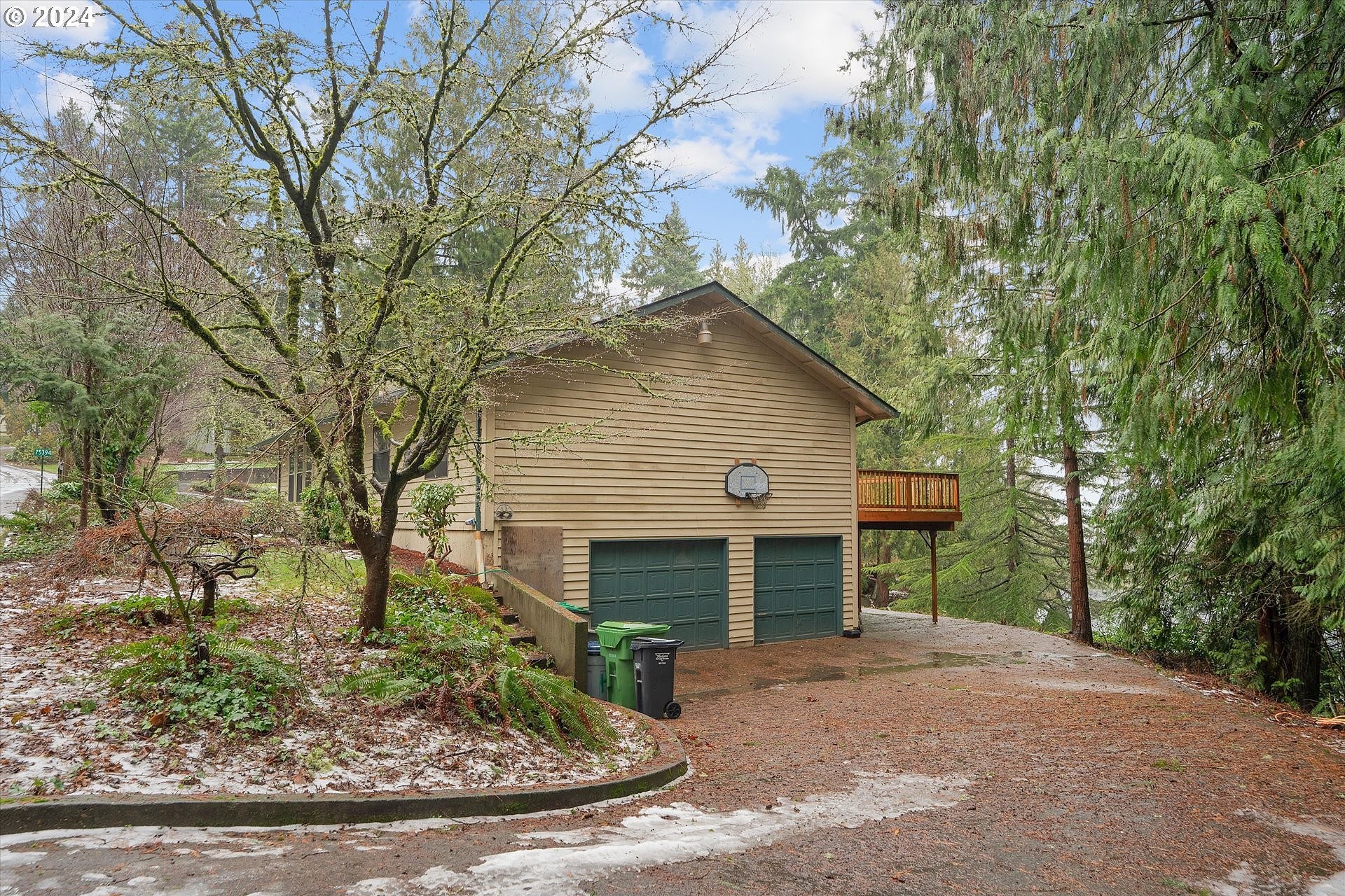 75394 Fern Hill Loop