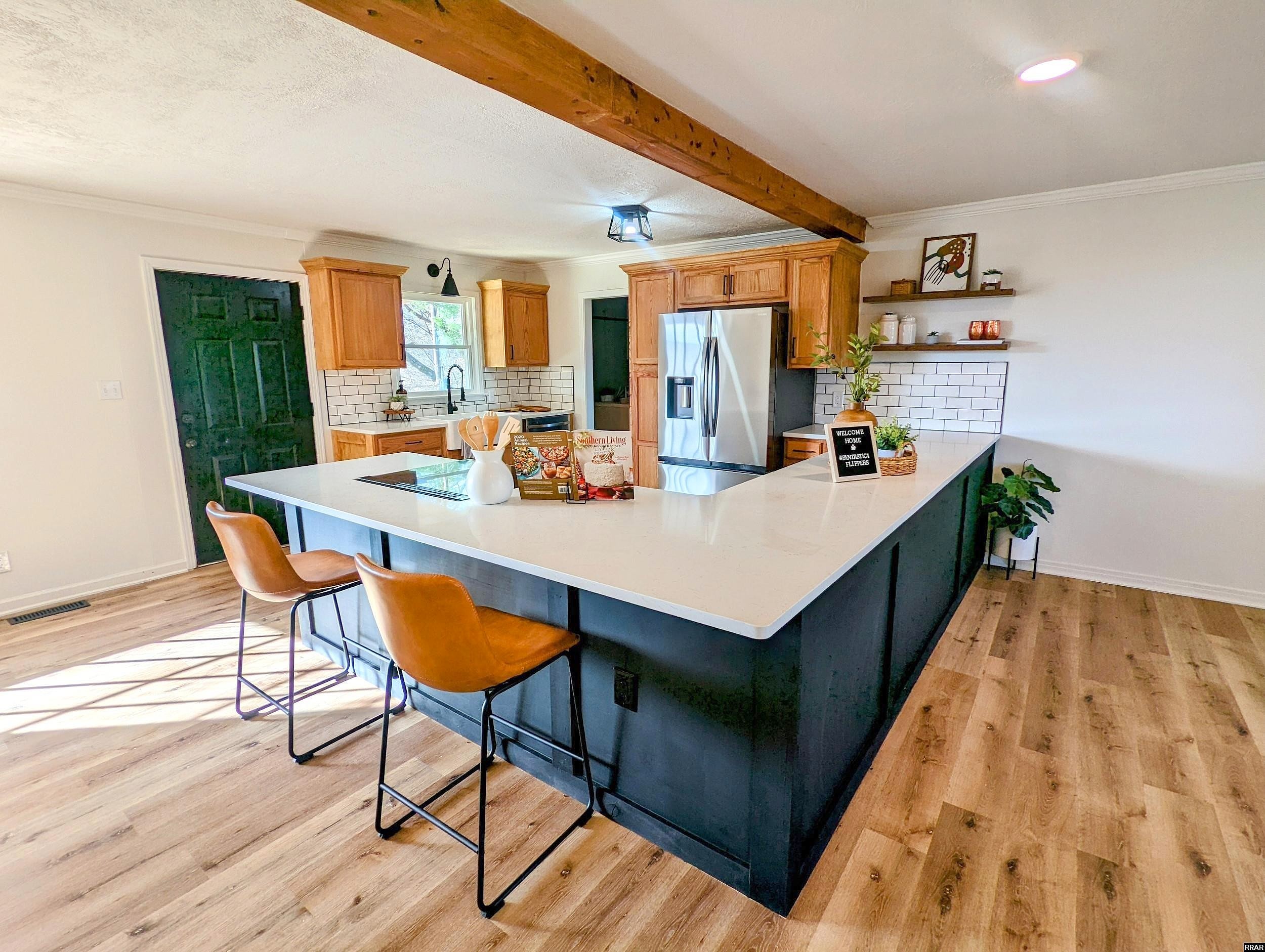 1349 W Shawtown Rd  