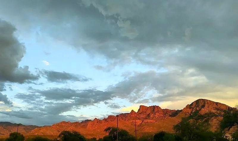 7570 E Speedway Blvd Unit 604  