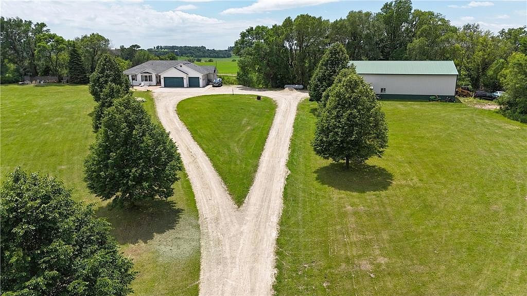 17630 County Road 2 Ne  