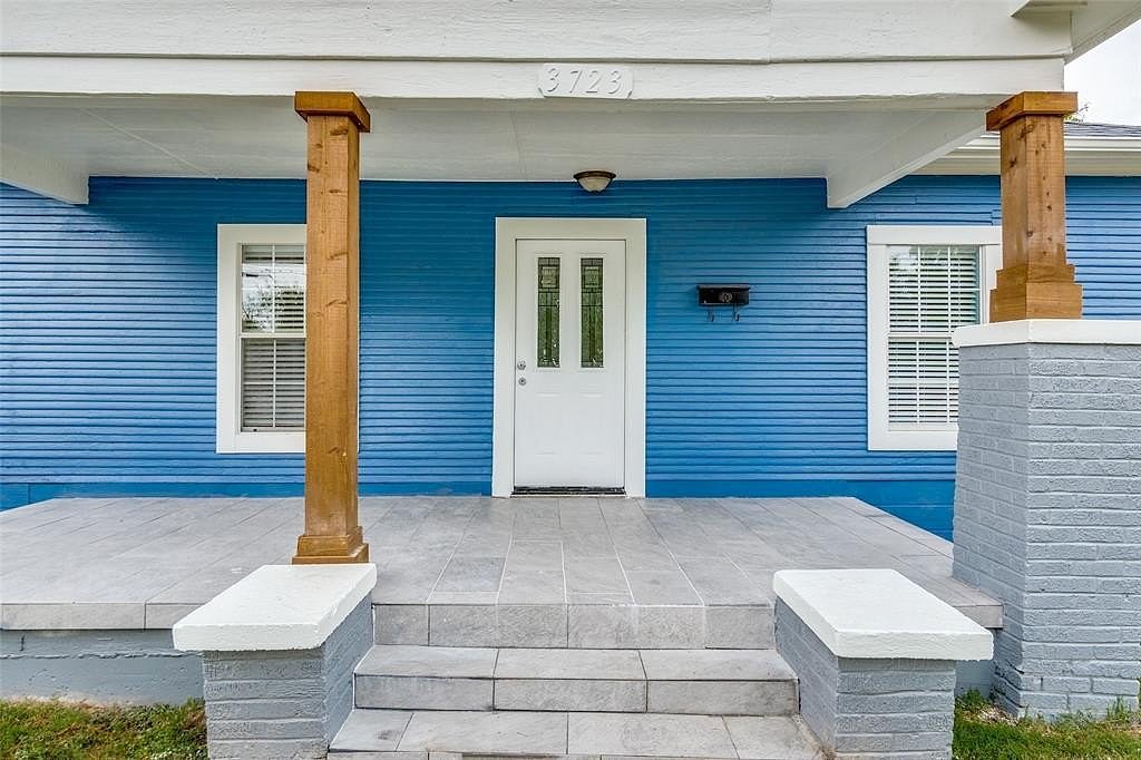 3723 Metropolitan Ave