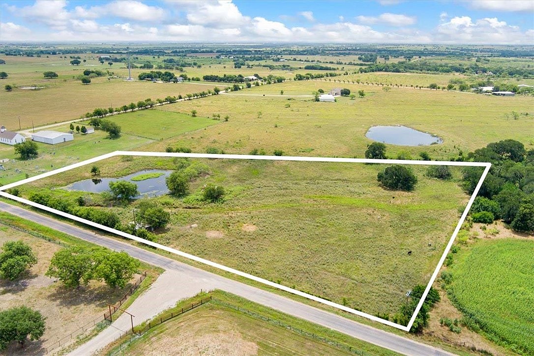 7 7 Mile Ln  