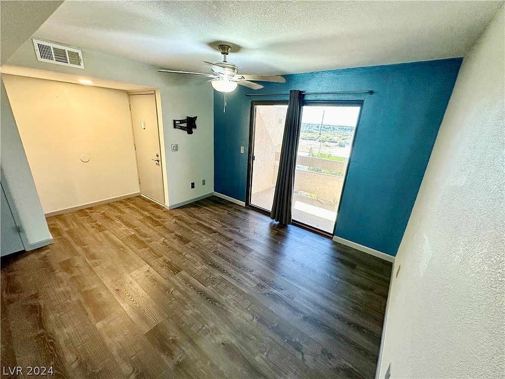 3820 Desert Marina Dr Unit 183  