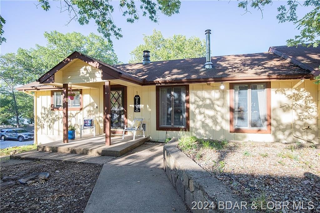 15199 Twin Bays Rd  