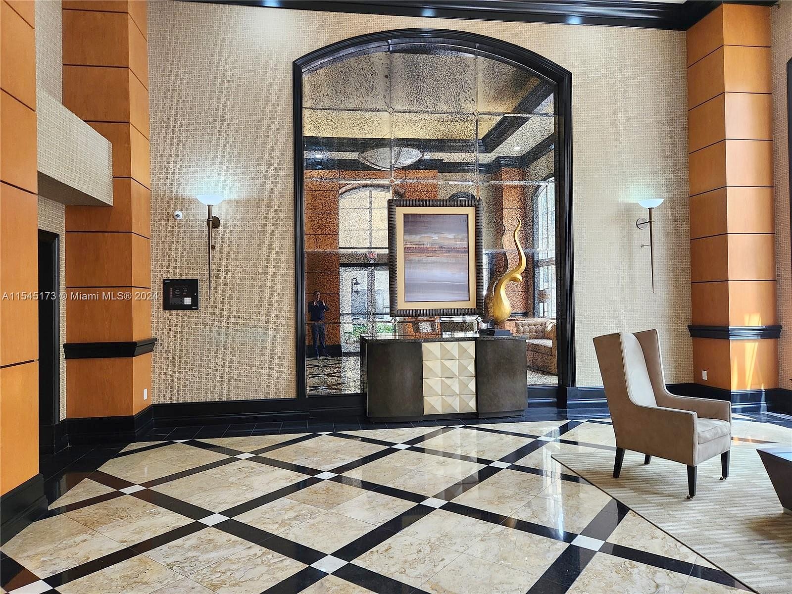 3001 NE 185th St Unit 616  