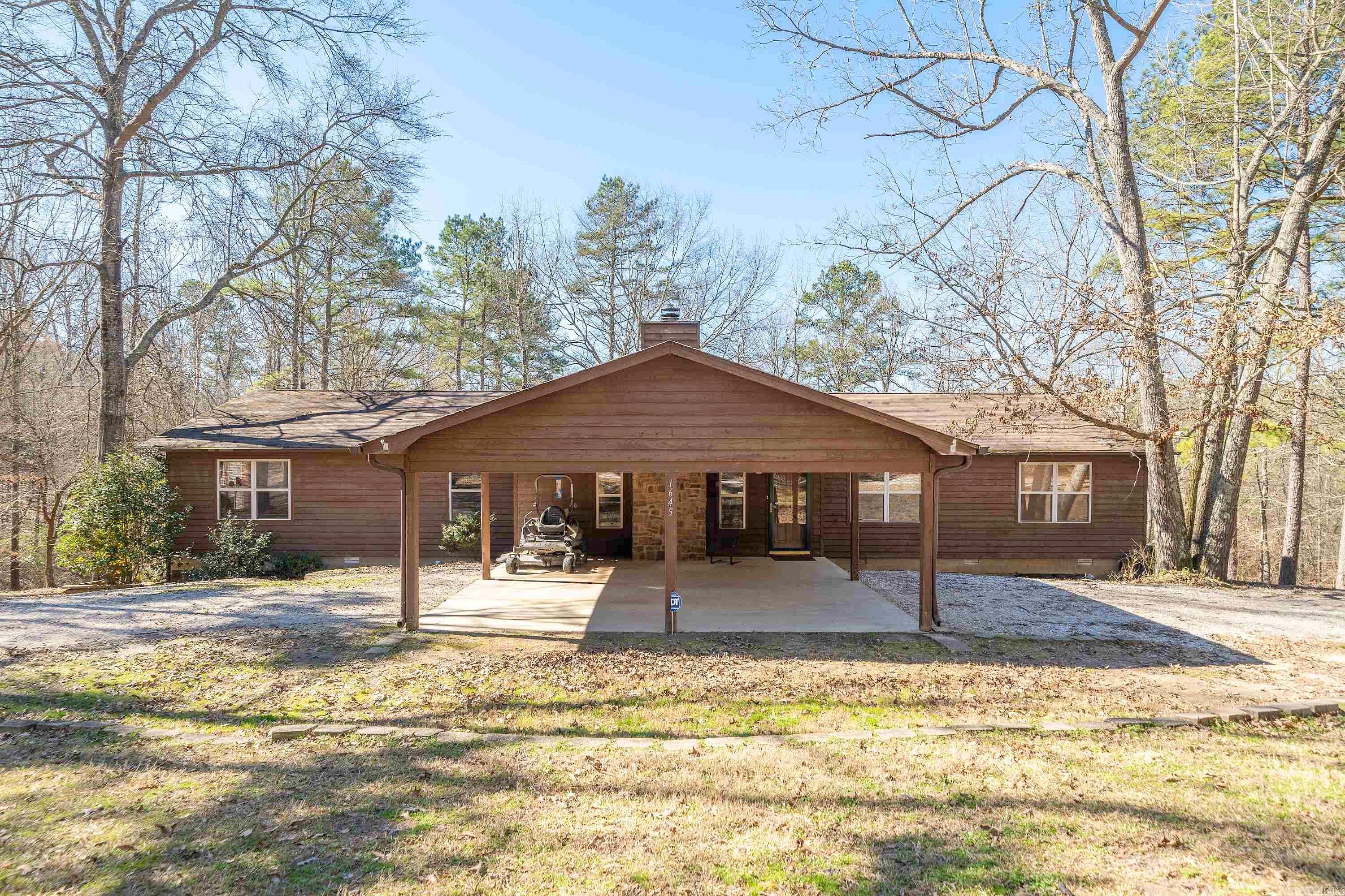 1645 Fendley Rd  