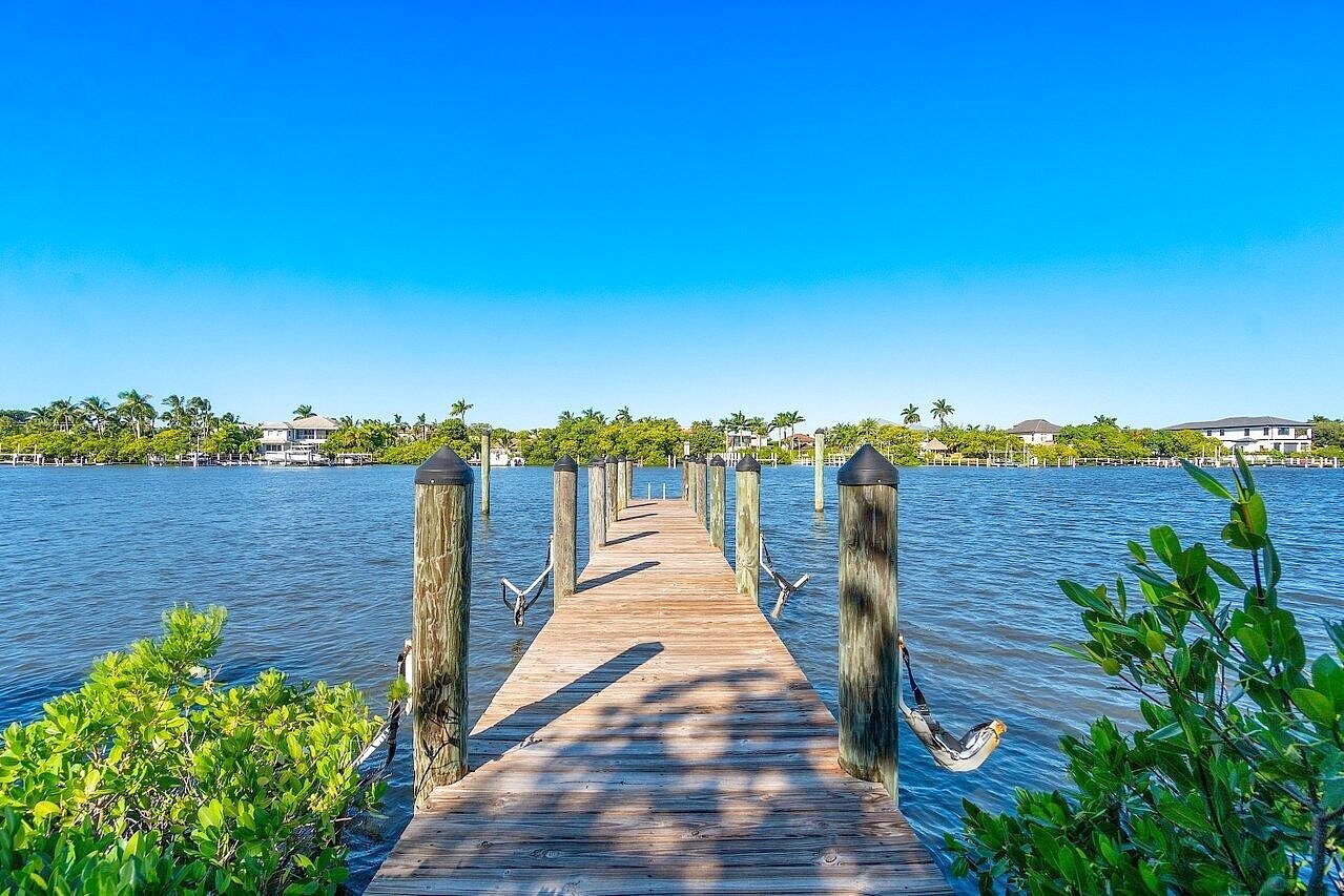 3545 S OCEAN BLVD Unit 208  