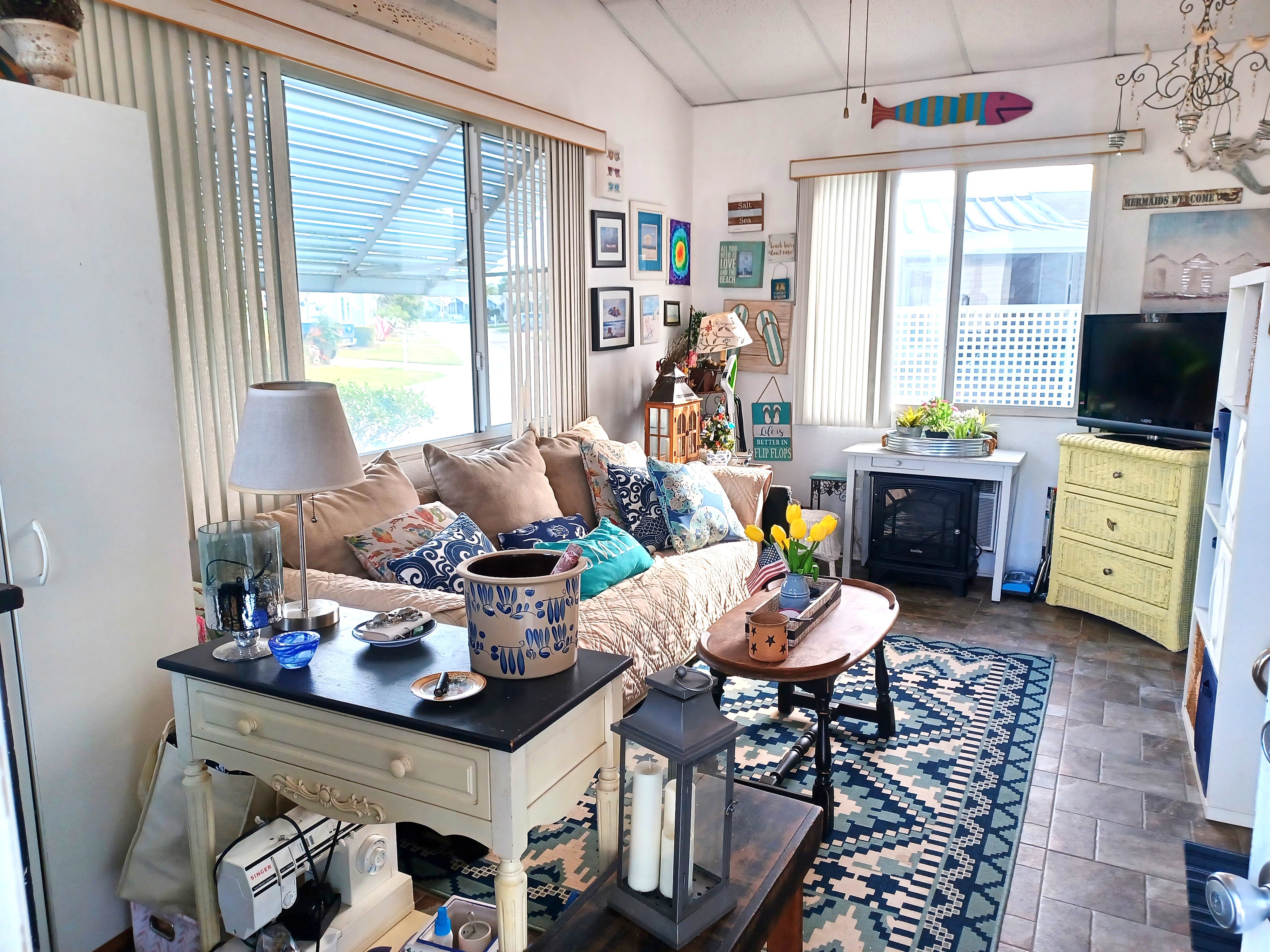 9374 Top Flight Dr Unit 675  