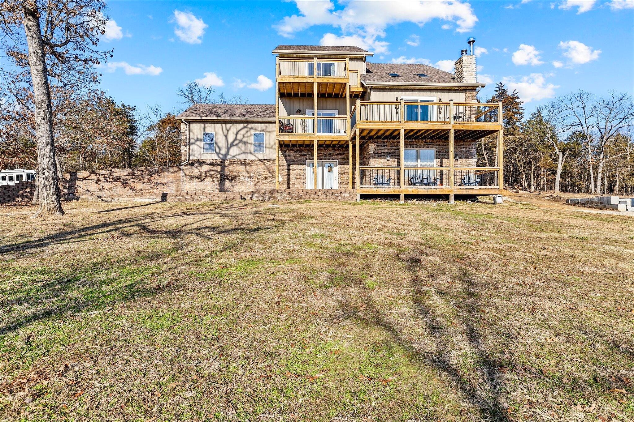 590 Holiday Acres Cir