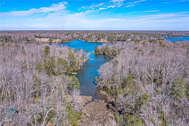 407 Loblolly Rd  