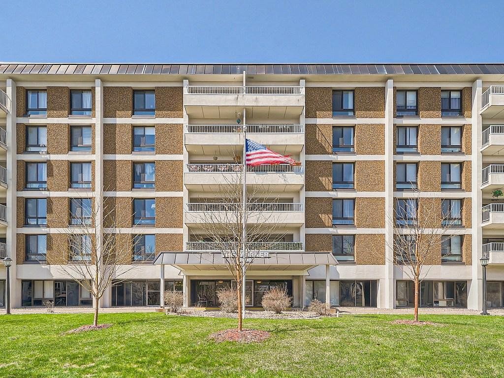 6400 YORK AVE S Unit 207  