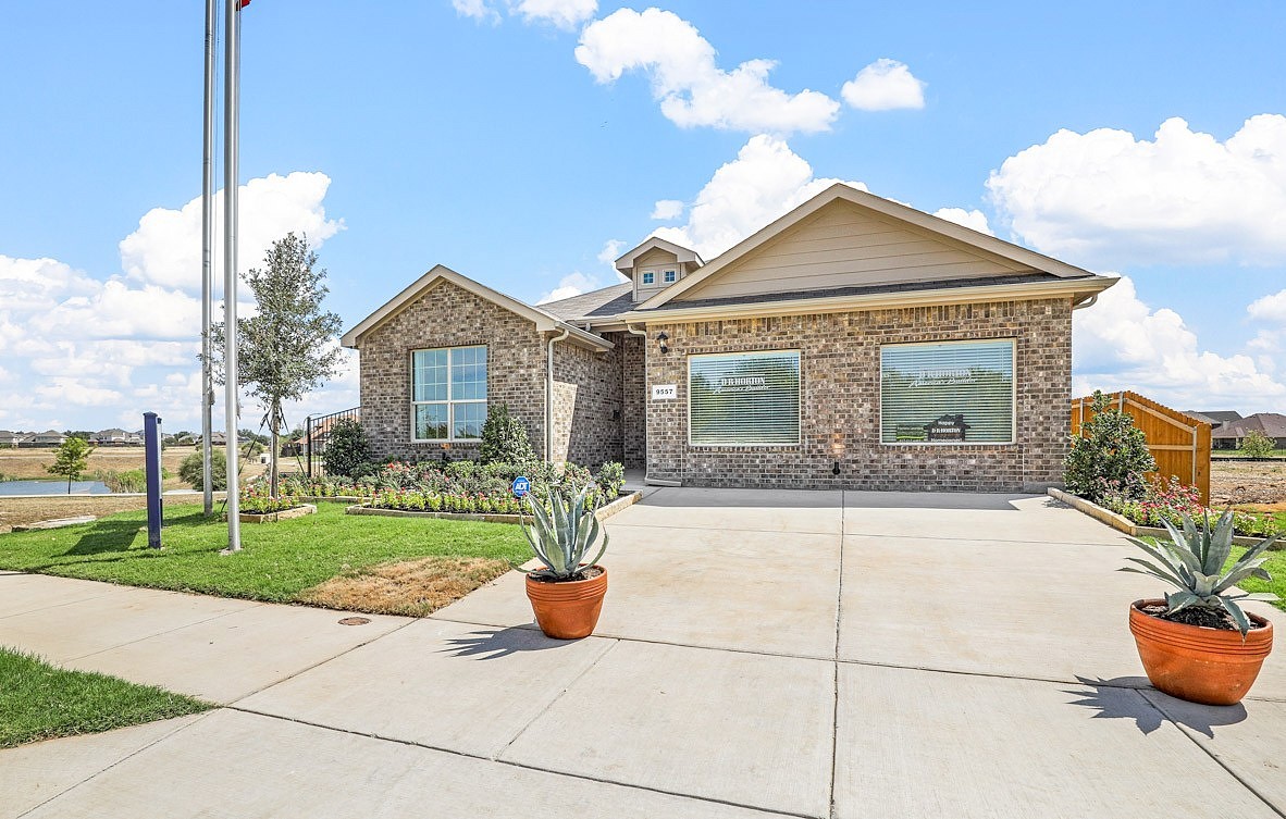 9721 SERVICEBERRY LN  