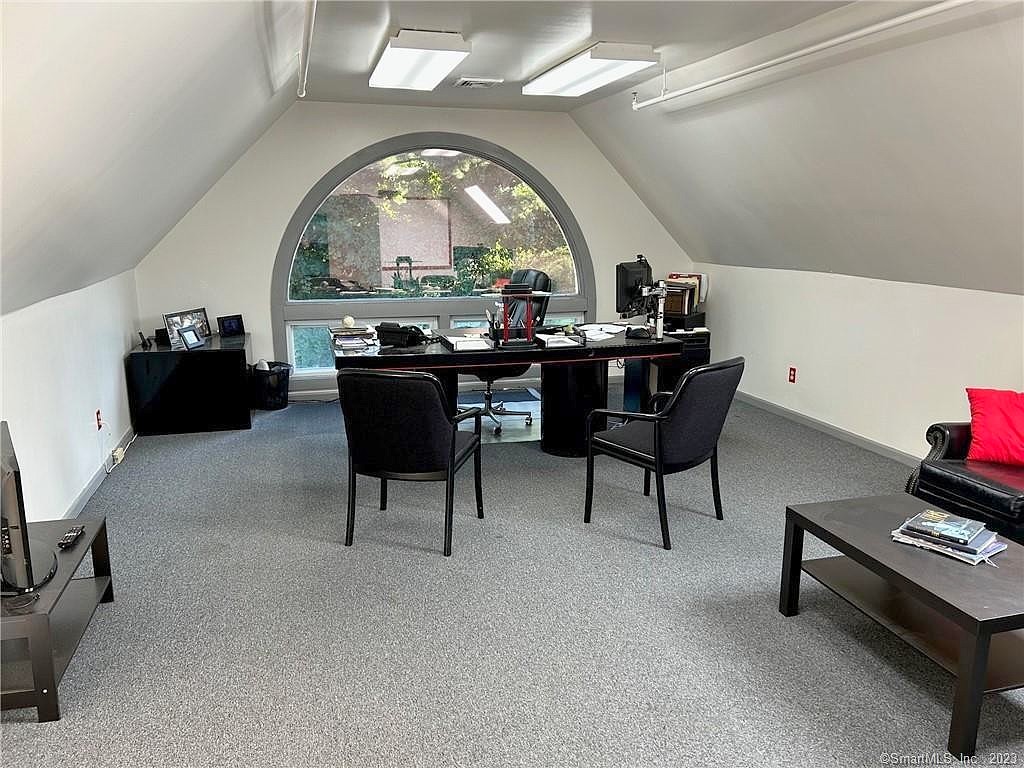 1698 East Post Rd East  