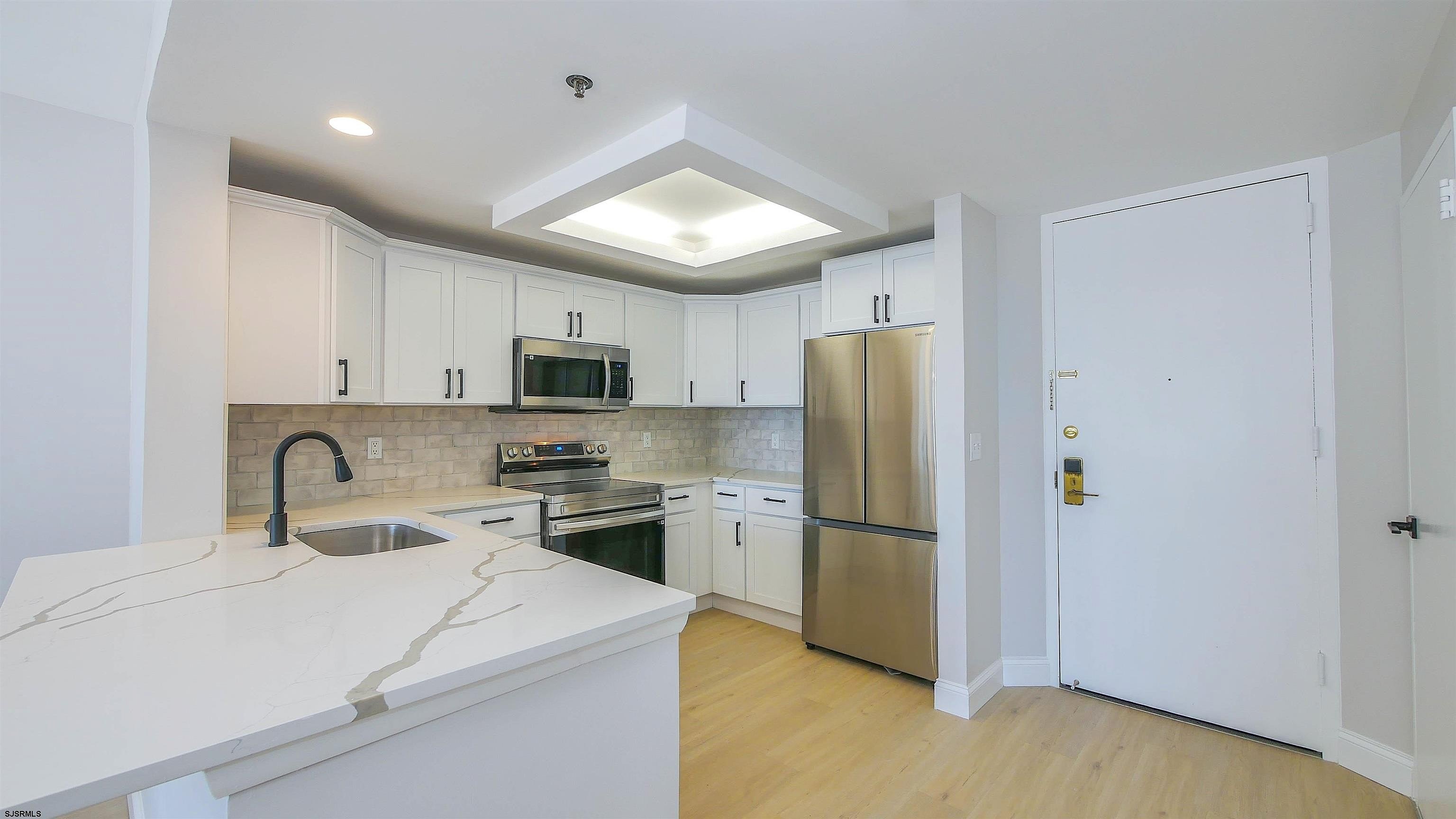 3101 Boardwalk Unit 1512-2  