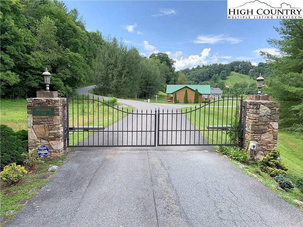 Lot 32 Waterstone Dr