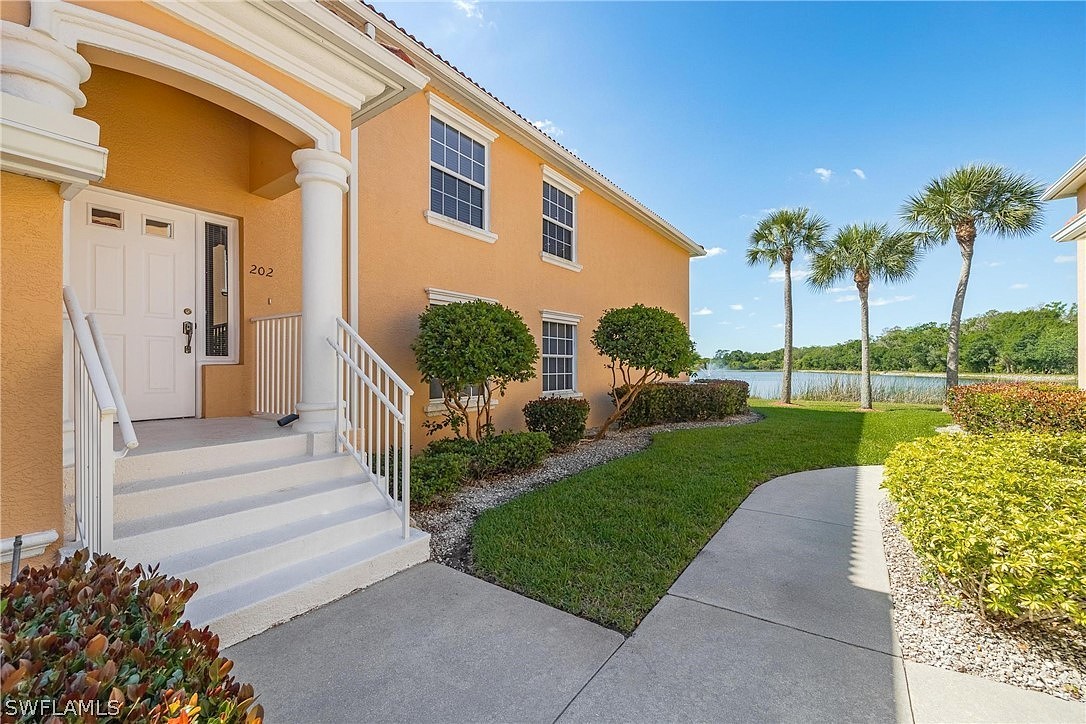 13860 Eagle Ridge Lakes Dr Unit 202  