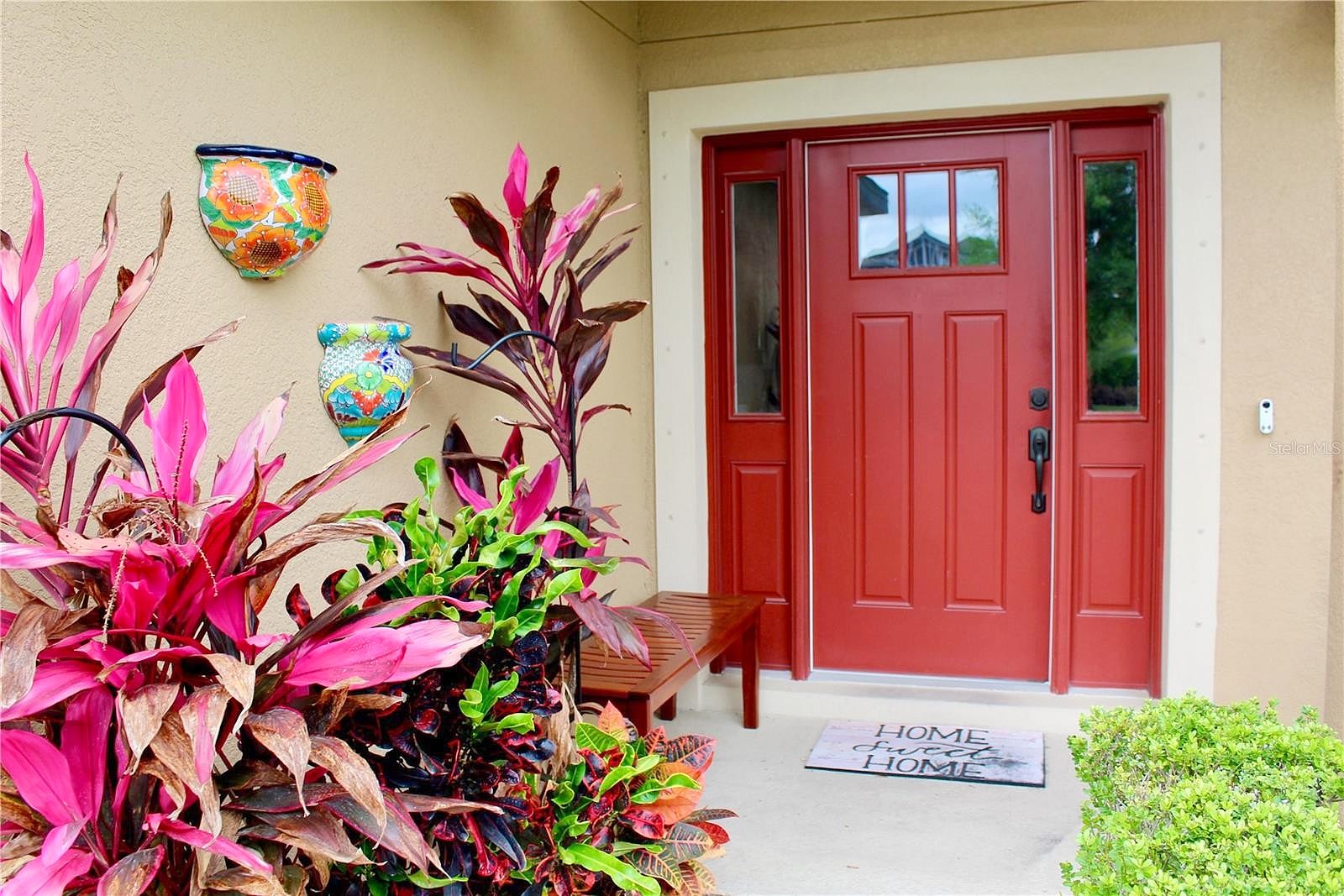 12205 AVONDALE OAK PL  